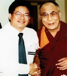 Dr. Tsai with the Dalai Lama